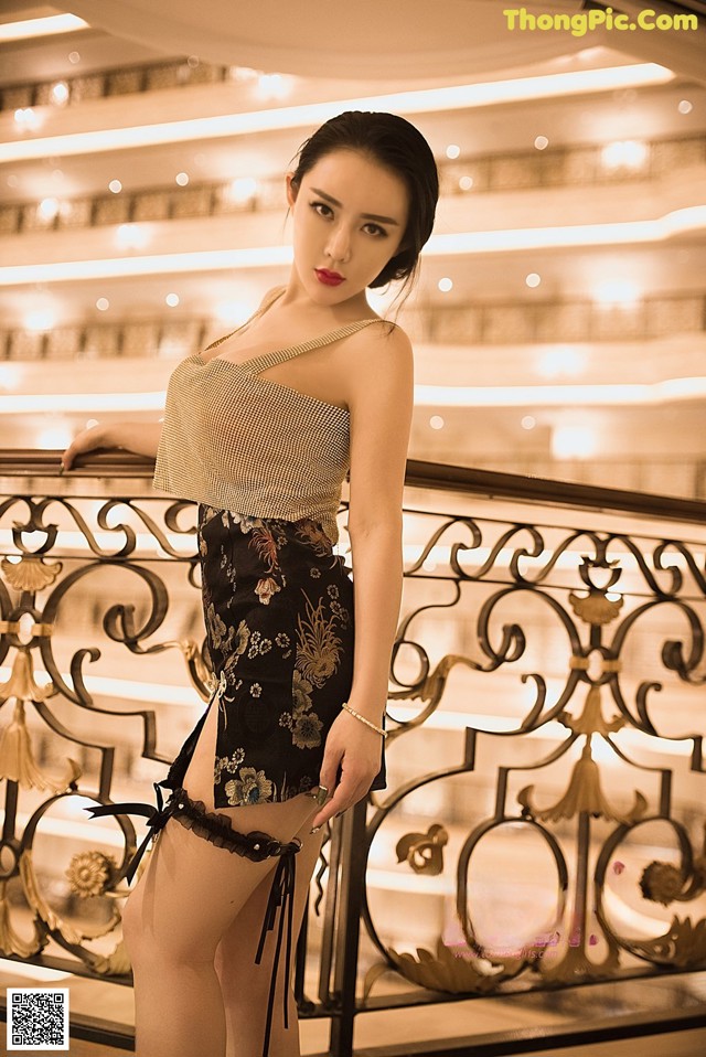 TouTiao 2018-05-01: Model Yuan Fen (缘分) (25 photos) No.0b0d18